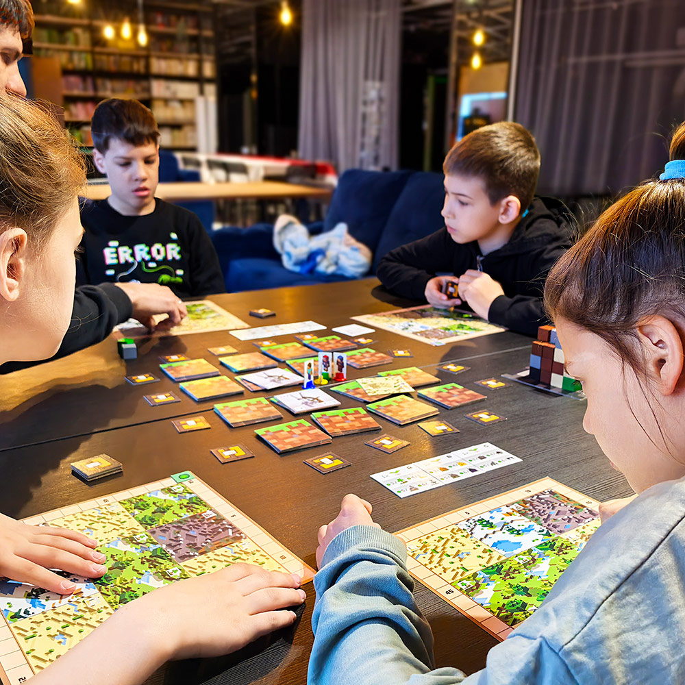 Играем в настольный майнкрафт